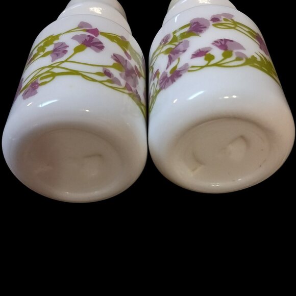 2pc Vintage Avon Milk Glass Shakers | Lilac Floral Kitsch Vanity Decor - Picture 7 of 12